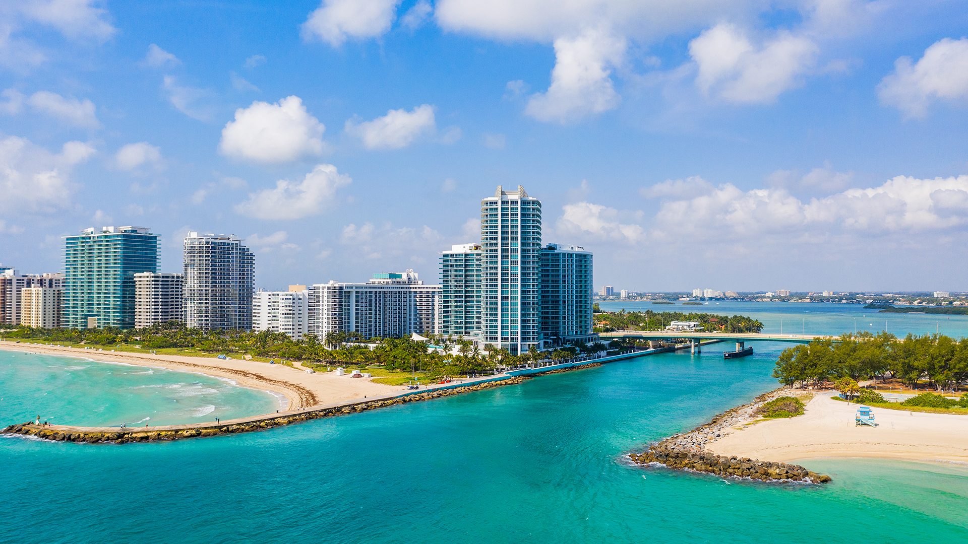 Aerial Residence 902 For Rent at One Bal Harbour, Luxury Oceanfront Condos in Bal Harbour, Miami, Florida 33154.