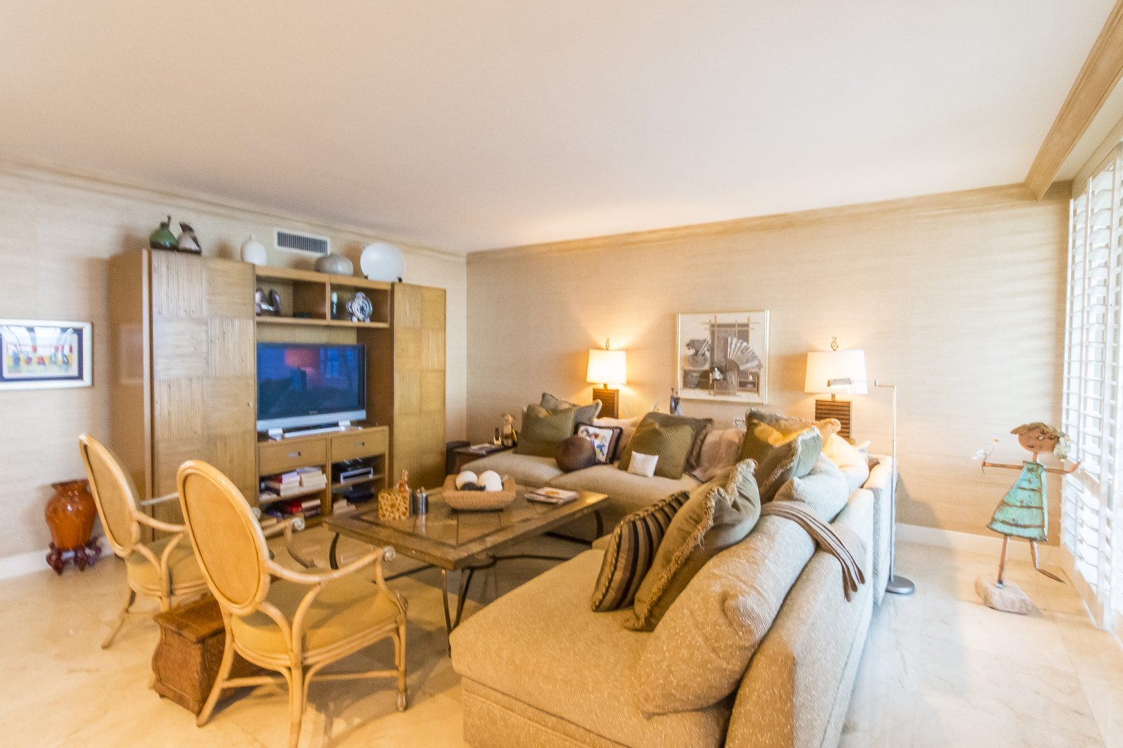 Residence 9D, Tower 1 at The Palms, Luxury Oceanfront Condominiums Fort Lauderdale, Florida 33305